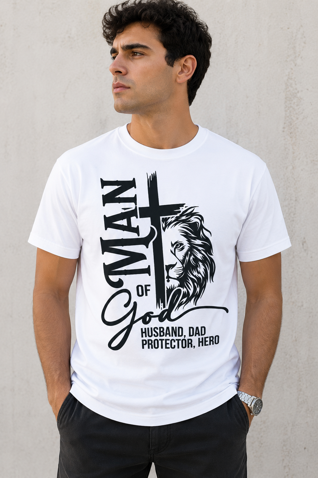 Man of God – Husband, Dad, Protector, Hero | Camiseta Cristiana para Hombres